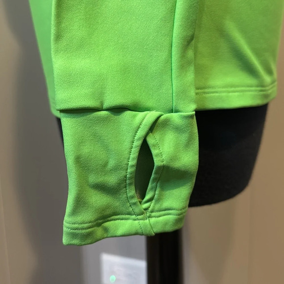 C Under Armour Women’s Large Hoodie Sweater Fitted Cold Gear Embroidered - Picture 4 of 7